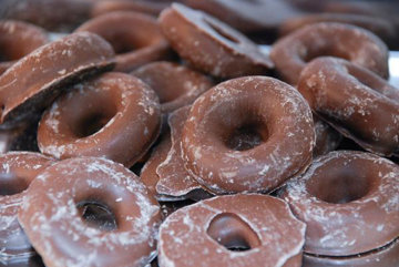 Choc Aniseed Rings in 200g bag