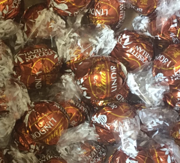 Picture of Lindt Balls - Hazelnut 500g
